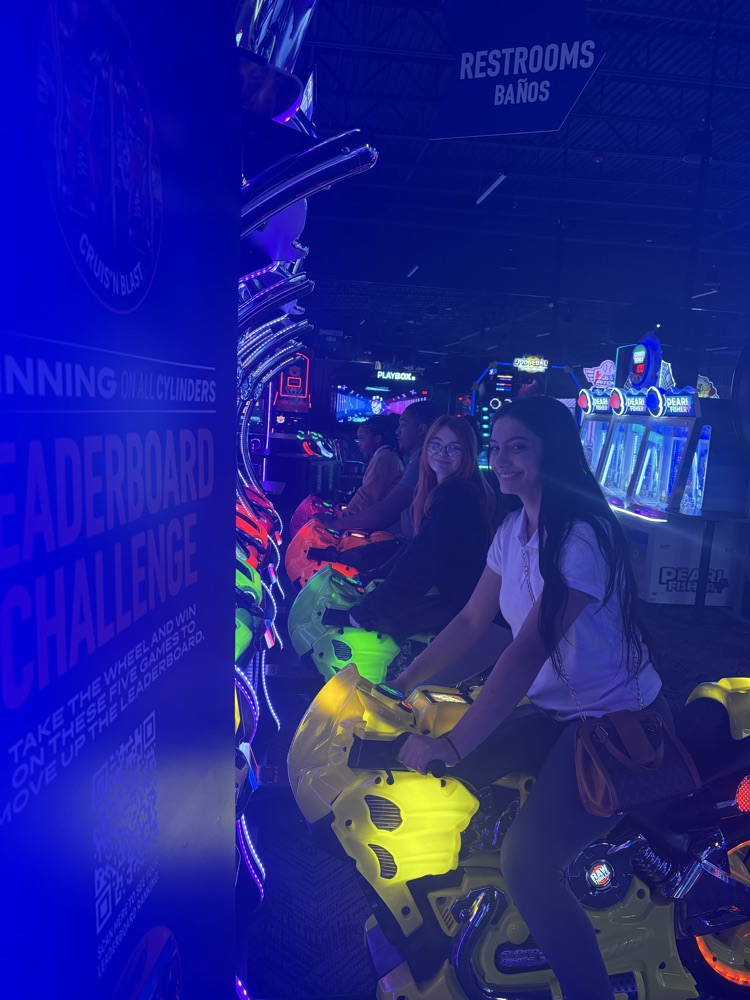 Dave & Busters