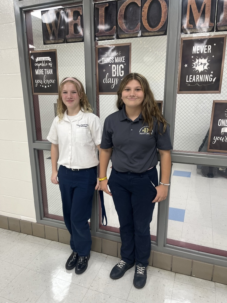 Thank you to Amber Rose and Paige Delaney from our Sports Management program for your hard work tonight! 