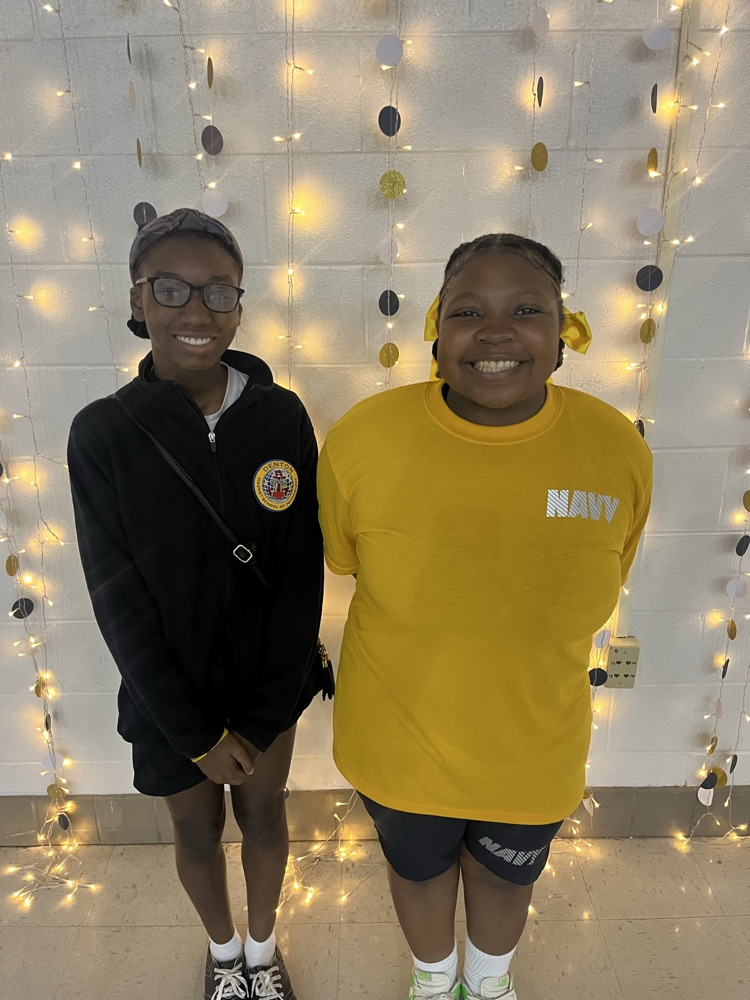 Thank you to Keonna Thomas and Kaci Payne from our Sports Broadcasting program for your hard work tonight! 