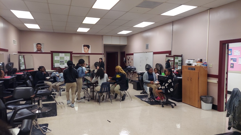 Faulkner Students at Ice-cream social