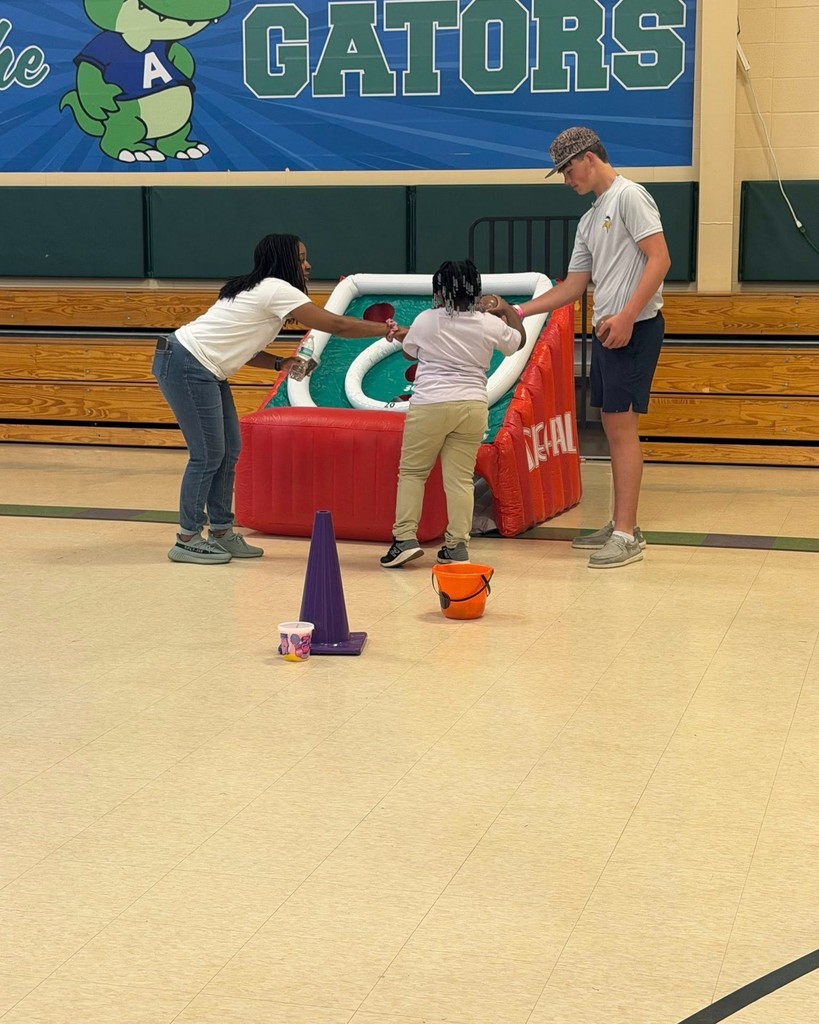 Students volunteering at Fall Festivals