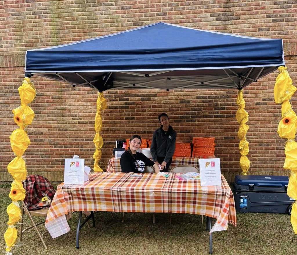 Students volunteering at Fall Festivals