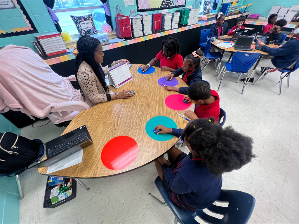 Small Group Area Model Practice with Mrs. Harris