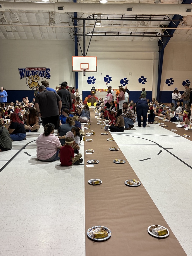 Kinder Thanksgiving Feast