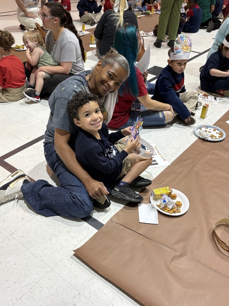 Kinder Thanksgiving Feast