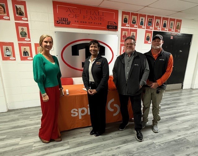 Spire Energy and American WeatherStar visit our students on their lunch waves. 