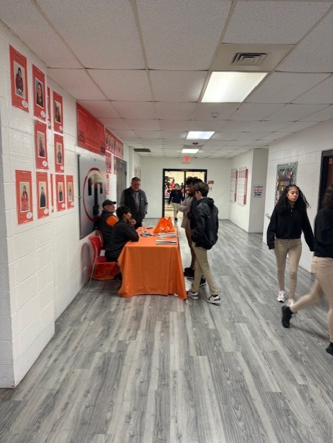 Spire Energy and American WeatherStar visit our students on their lunch waves. 