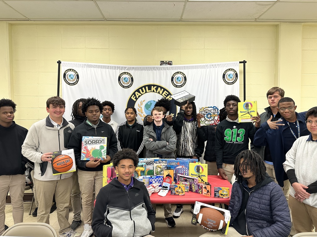 Electrical Students - Stuff the Bus