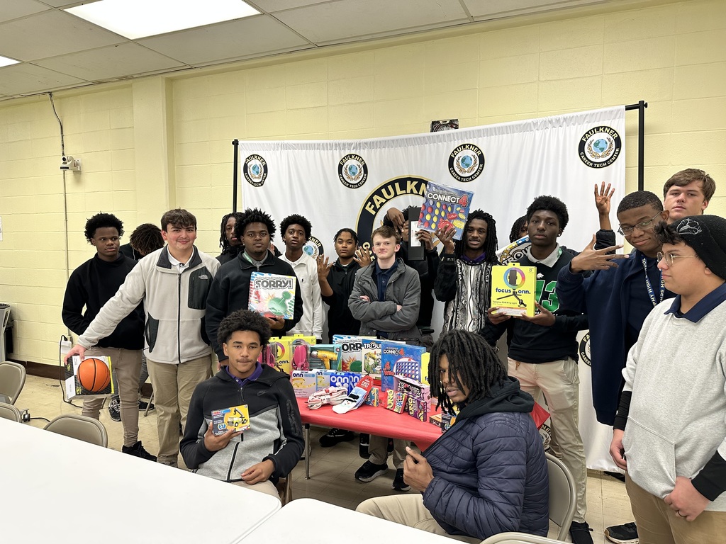 Electrical Students - Stuff the Bus