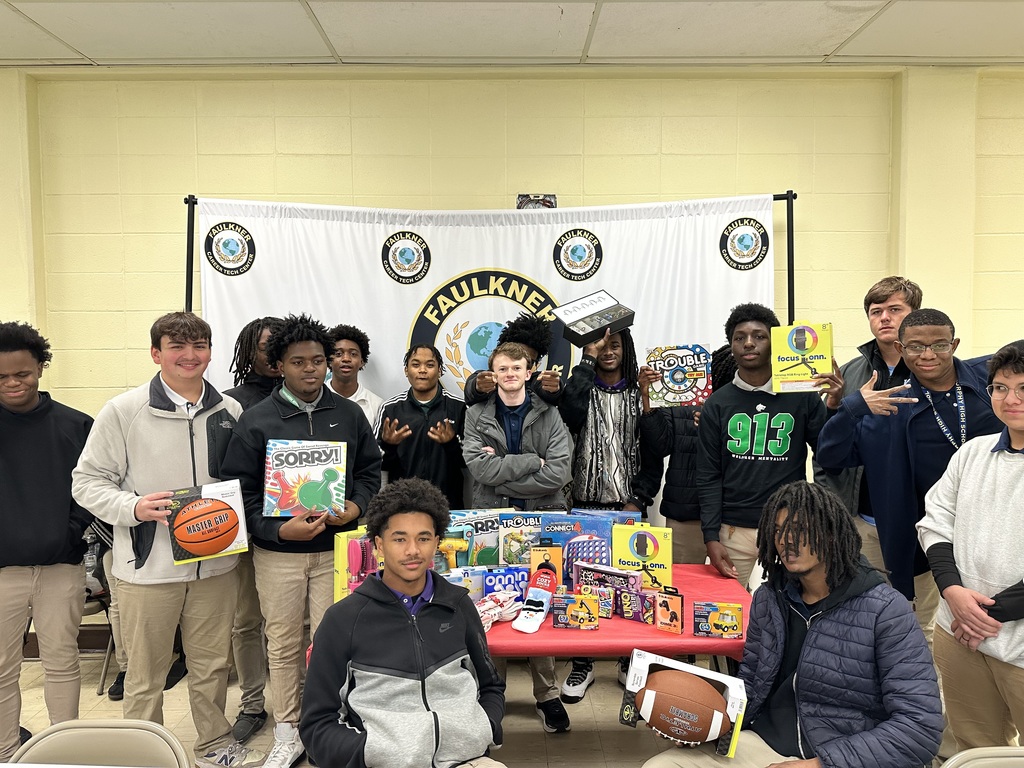 Electrical Students - Stuff the Bus