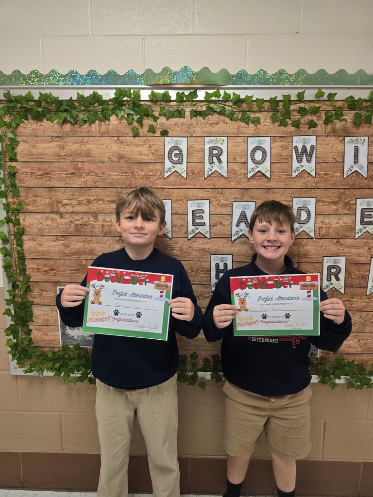 Congratulations to these students in Mrs. Holland's 4th-grade class for achieving Perfect Attendance in December 2025. We extend our gratitude to the parents for their vital role in supporting their children's success.
