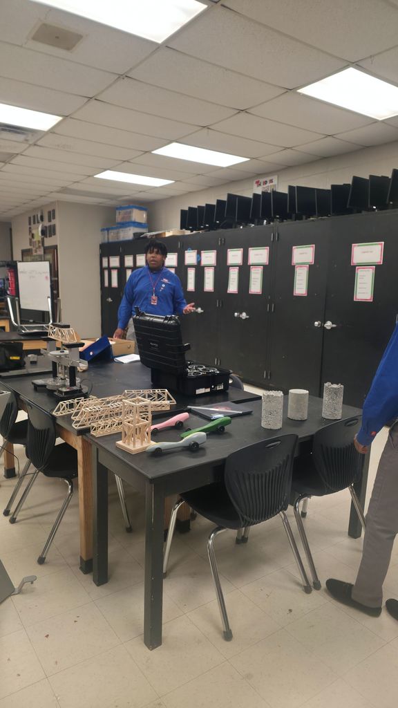 Engineering Class Tour