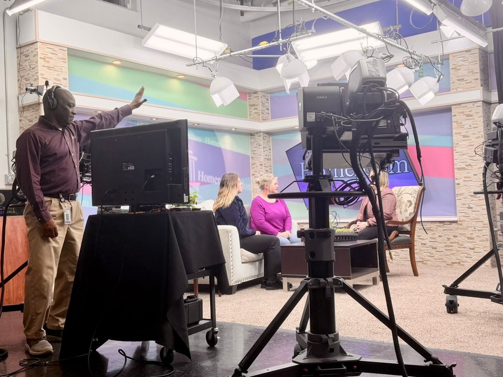 Ms. Dent and Treasurer Sky Christian on mcpssTV’s Homeroom