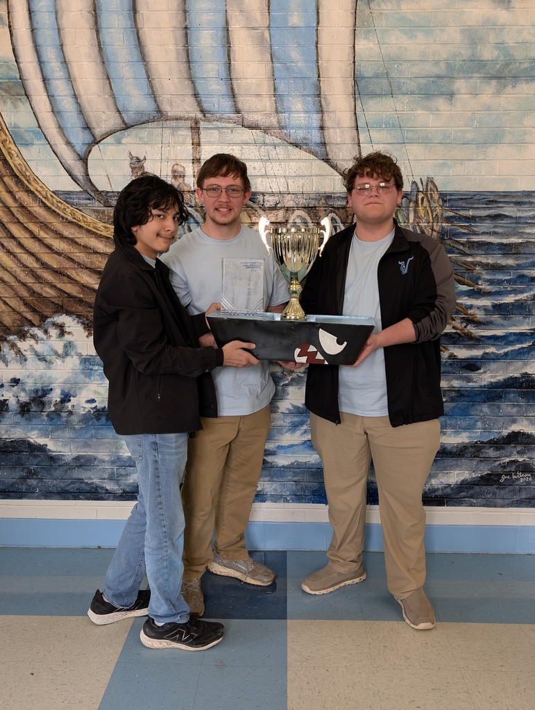 🥇 1st Place – Concrete Canoe