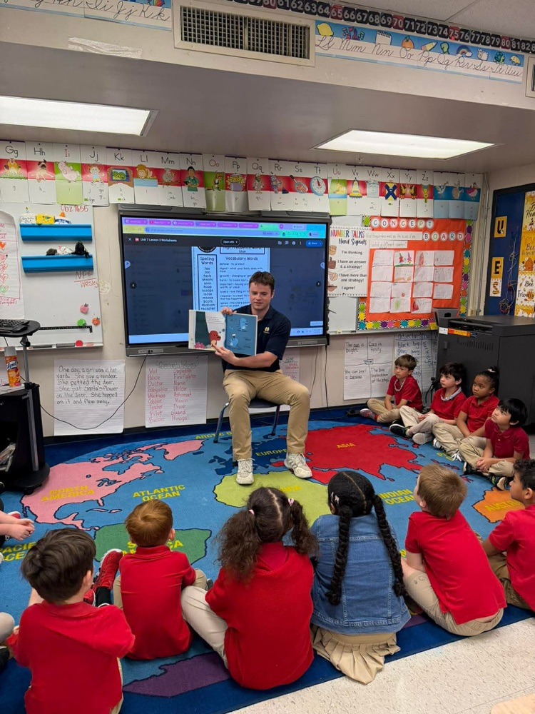 Mrs. Robinson’s class with guest reader
