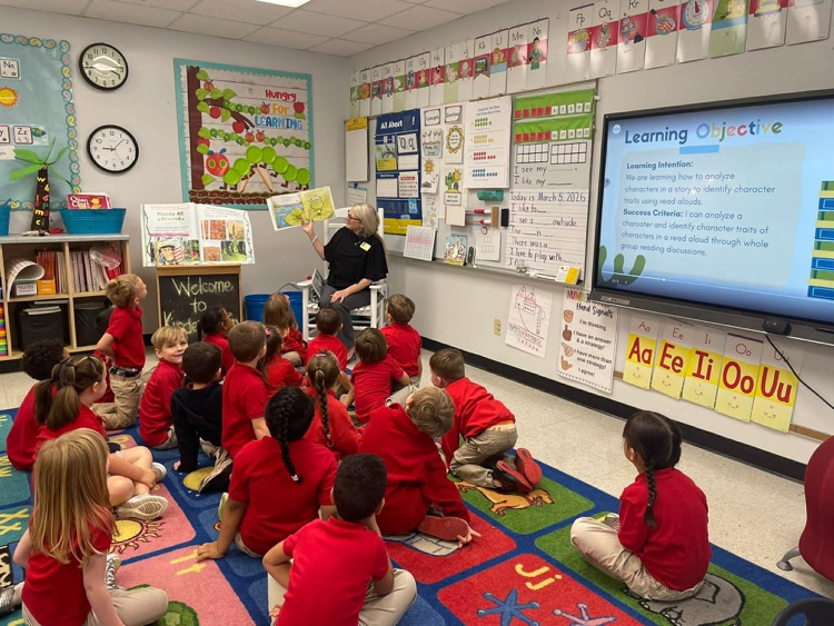 mrs. phinney’s class with guest reader