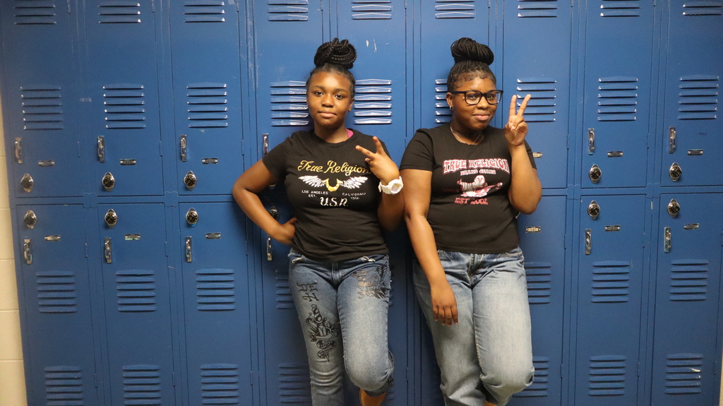 Twin day pictureTwin day picture