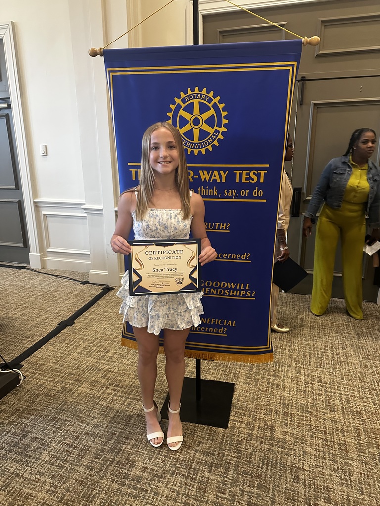Shea Tracy - Sunrise Rotary Club Outstanding 8th Grader