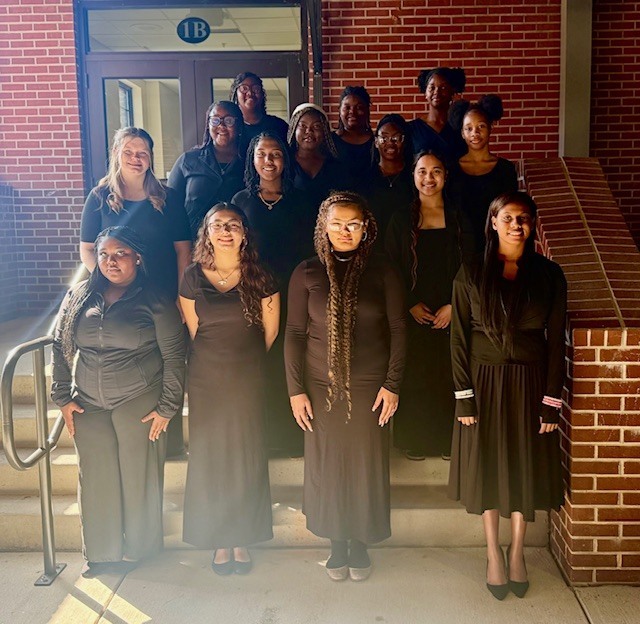 Women of THS Chorus 