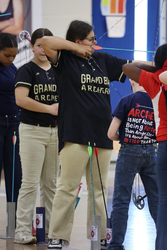 McKenzie Hyatt, Mabel Hicks