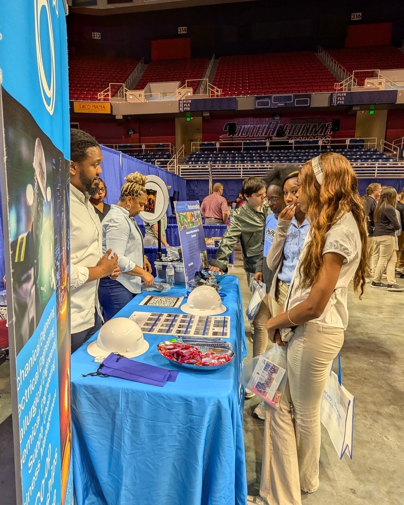 Our senior students attended the MCPSS Career Fair in partnership with the Mobile Chamber of Commerce!.
