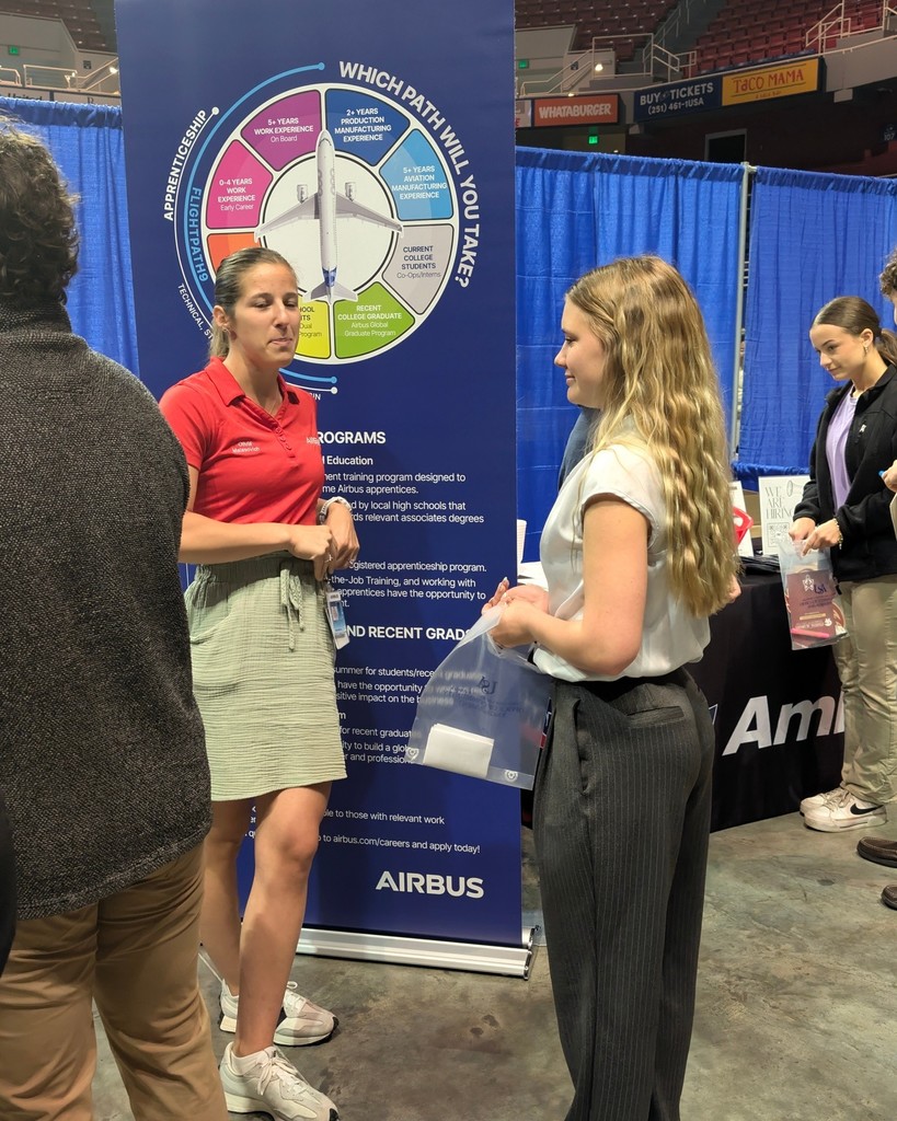 Our senior students attended the MCPSS Career Fair in partnership with the Mobile Chamber of Commerce!.