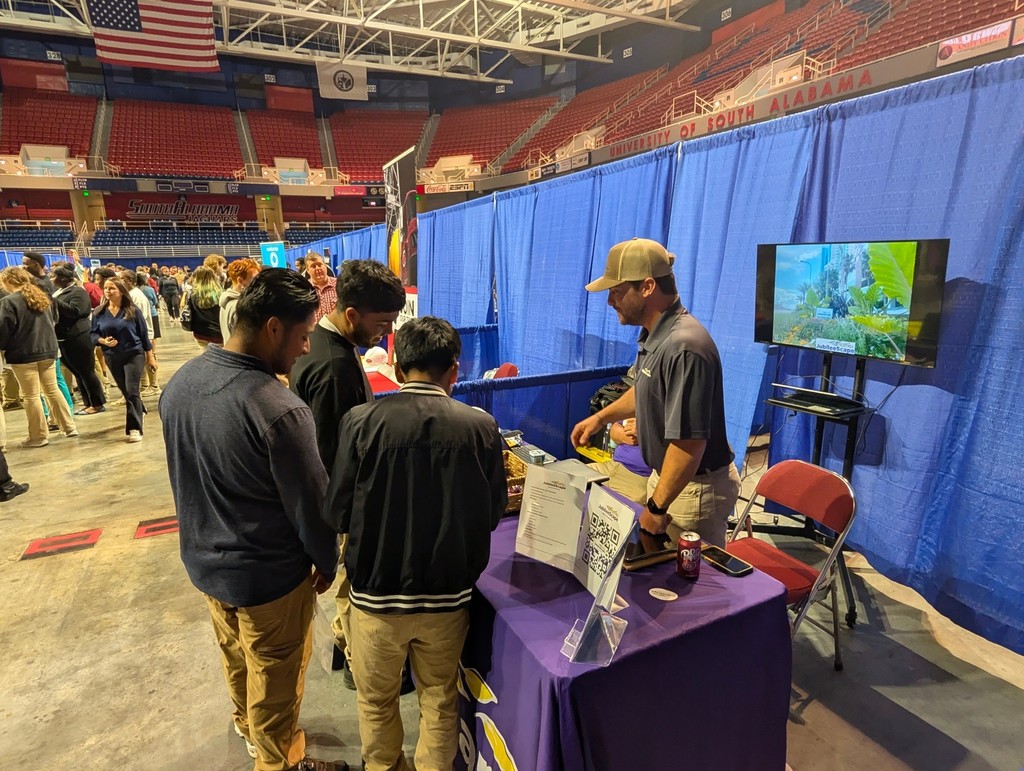 Our senior students attended the MCPSS Career Fair in partnership with the Mobile Chamber of Commerce!.