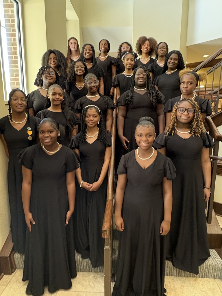 DMS show choir before assessment.