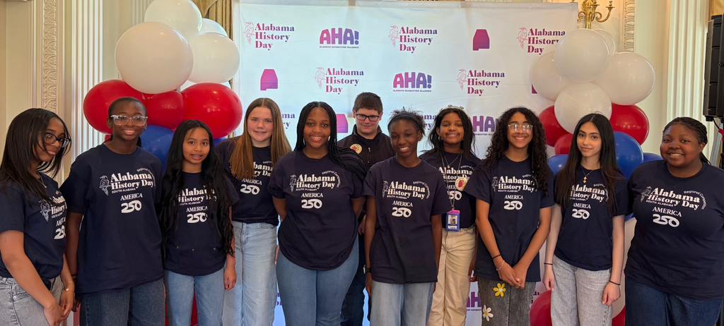 A group of Denton Magnet students