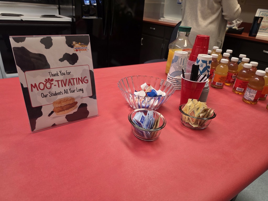 Chick Fil A inspired sign: Thank you for Moo-tivating our students all year long