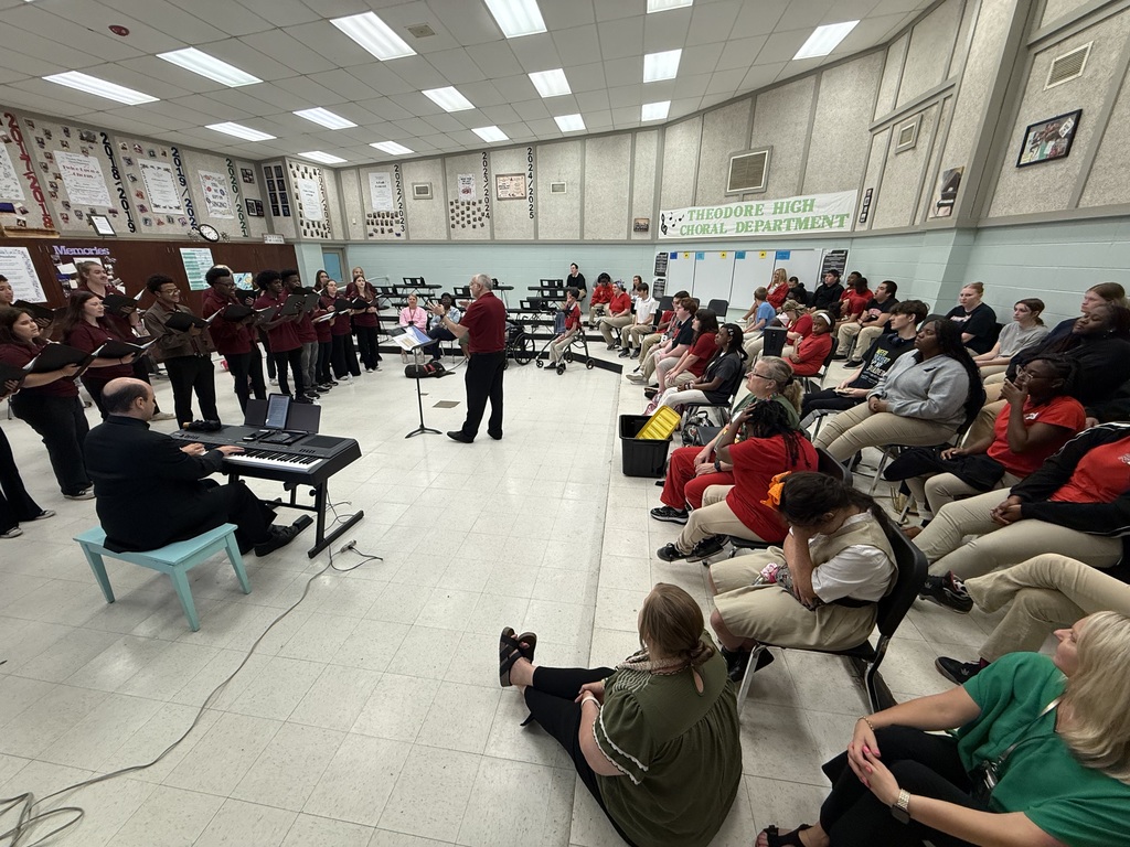 Coastal Alabama Choir performing for the THS Choral Department.
