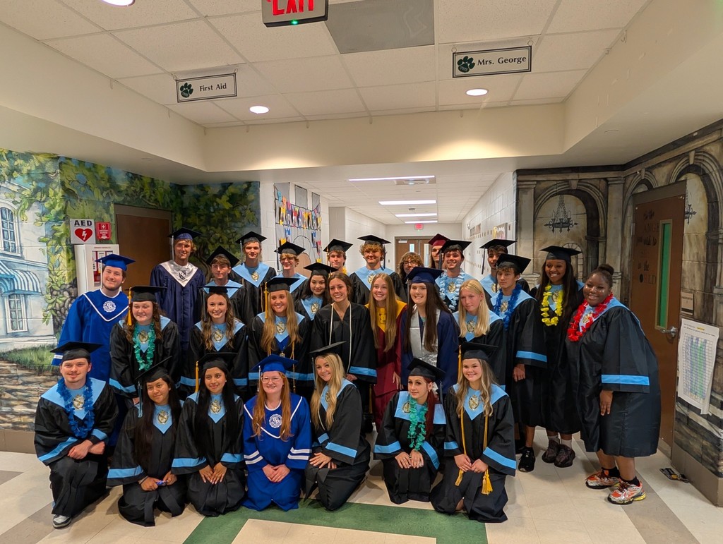 Seniors at Tanner Williams Elementary