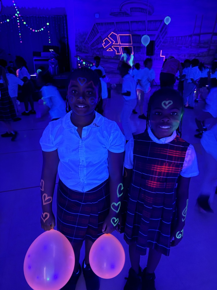 picture from iReady Glow Party celebration 