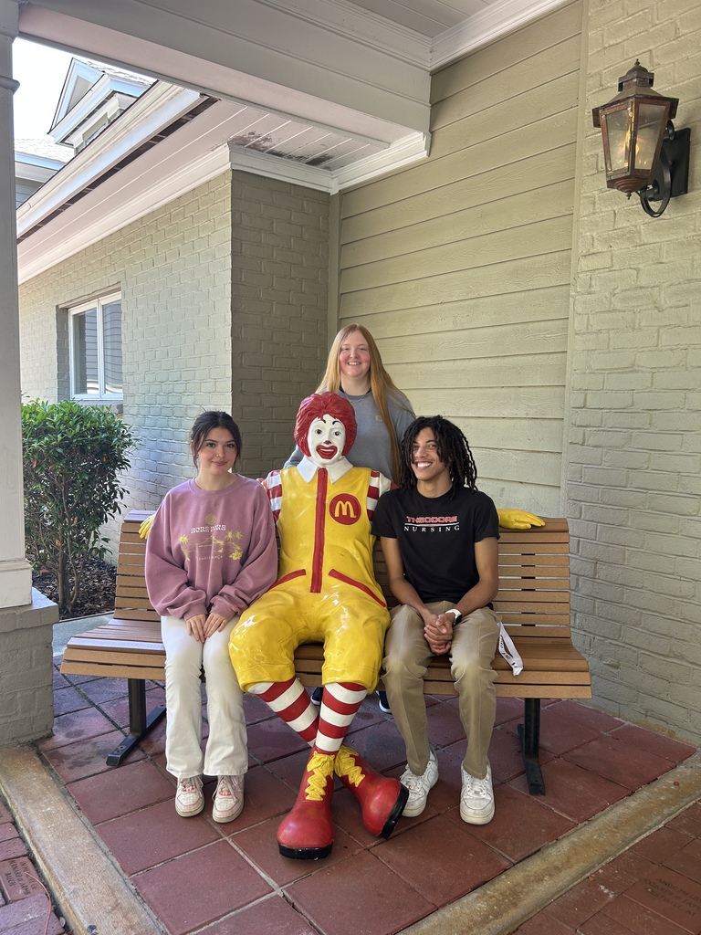Key Club and Teen Science Cafe deliver handmade blankets to the Ronald McDonald House!