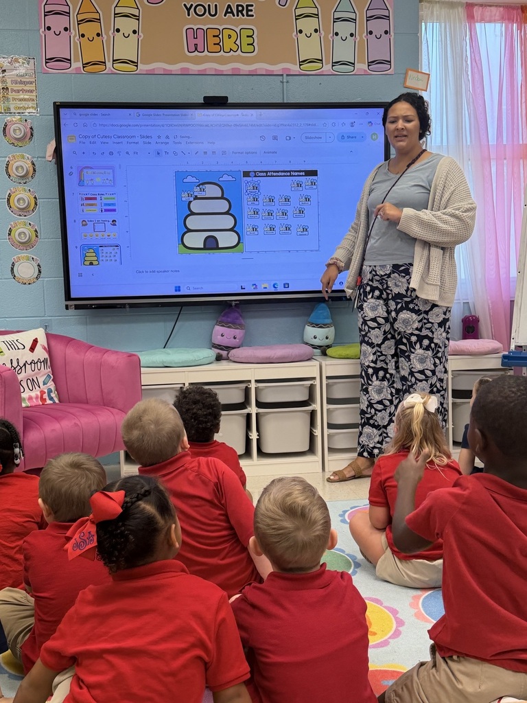 Kindergarten is excelling in building essential math skills every morning and developing into outstanding mathematicians! They are mastering number sense, engaging counting strategies, place value, tally marks, days of the week, months of the year, daily attendance through counting boys and girls present, and conquering an impressive milestone—recognizing coins! Fantastic work, Kindergarten!