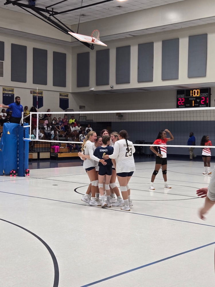 Semmes Middle School Volleyball get the Win against Dunbar