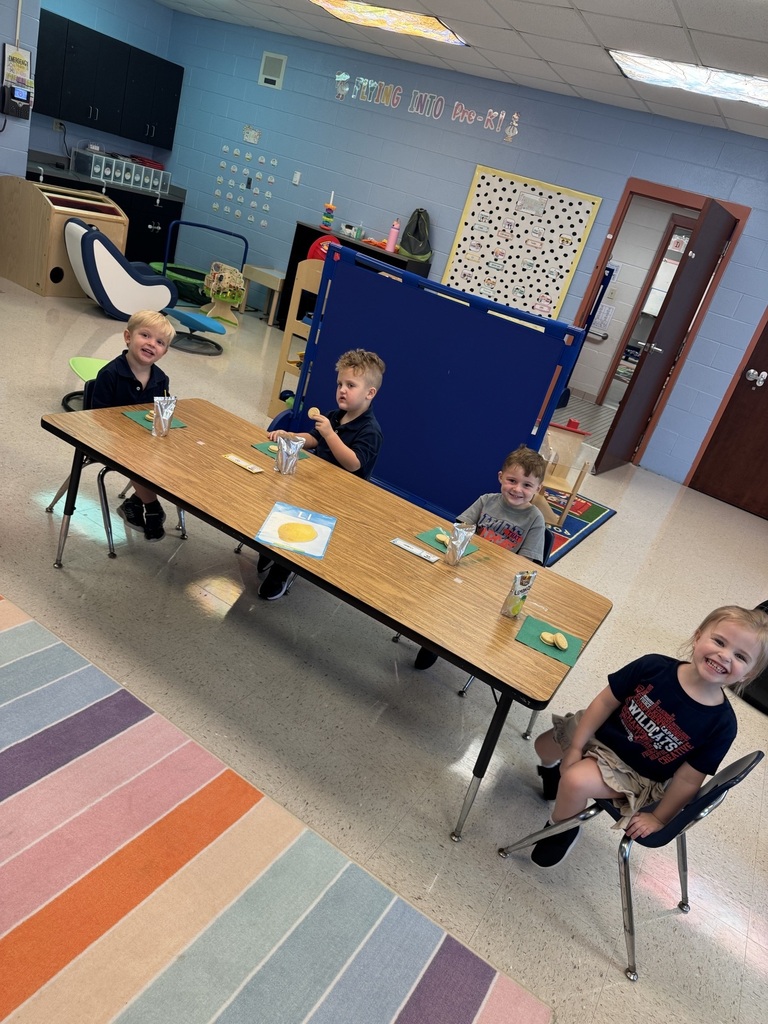 Mrs. Gibbs class finished up their week of learning about the letter L. We did an experiment to see if lemons sink or float and had a taste test of lemon cookies, lemonade and a slice of lemon.