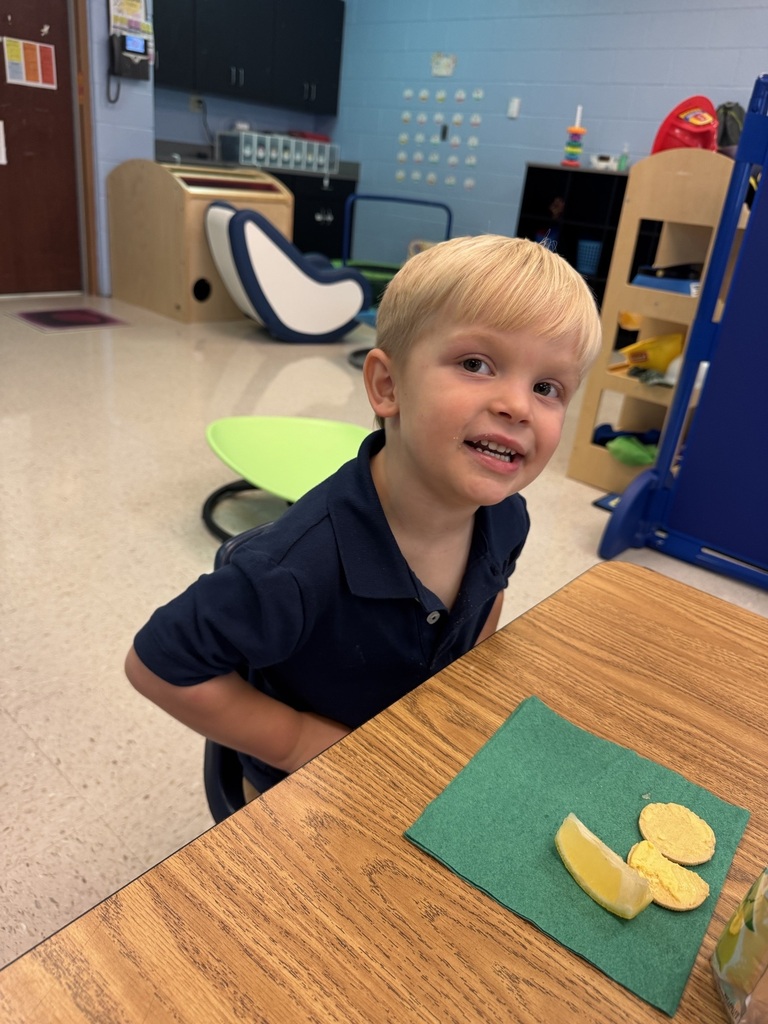 Mrs. Gibbs class finished up their week of learning about the letter L. We did an experiment to see if lemons sink or float and had a taste test of lemon cookies, lemonade and a slice of lemon.