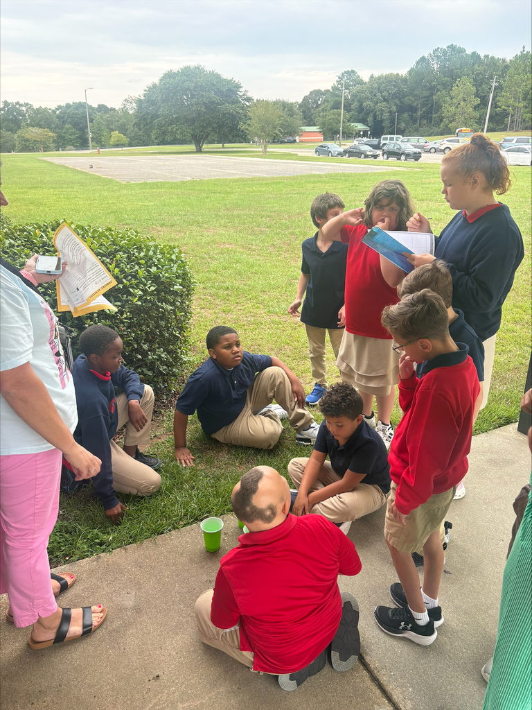 💦 Scientists at Work in Mrs. Boltz’s Class! 🔬 Today Mrs. Boltz's class experimented to see which materials absorb water the fastest! Students made predictions, tested different materials, and were so excited to see which predictions were right! They loved being scientists and learning through hands-on fun! 🧪💙