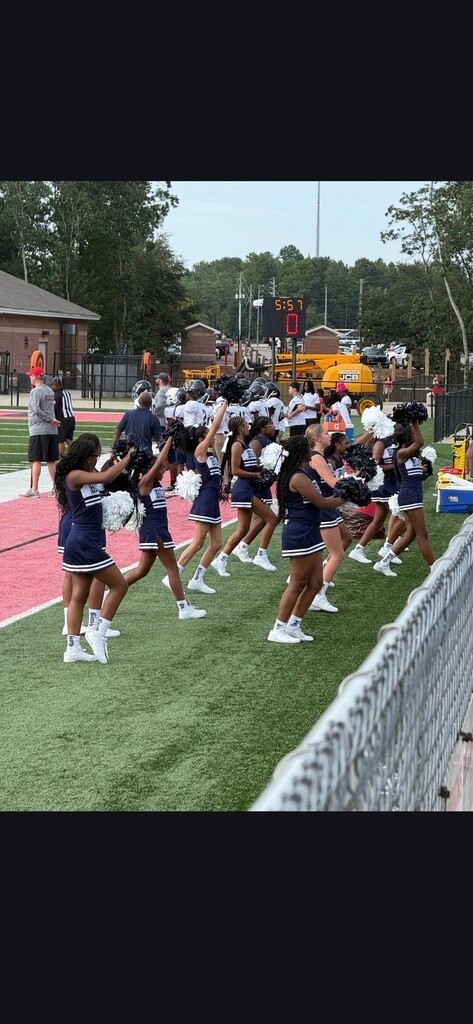 Cheerleaders Burns vs. Saraland