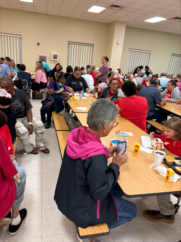 Mrs. Lofton's class celebrated Grandparents Day on Friday!