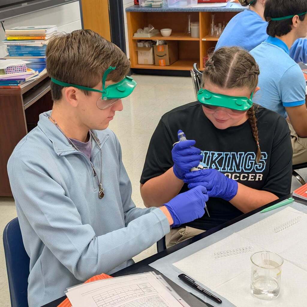 Students investigated a simulated infectious disease outbreak, using contact tracing, bioinformatics, and molecular laboratory techniques to track the spread of the illness, identify the pathogen, and determine the outbreak’s “patient zero.”
