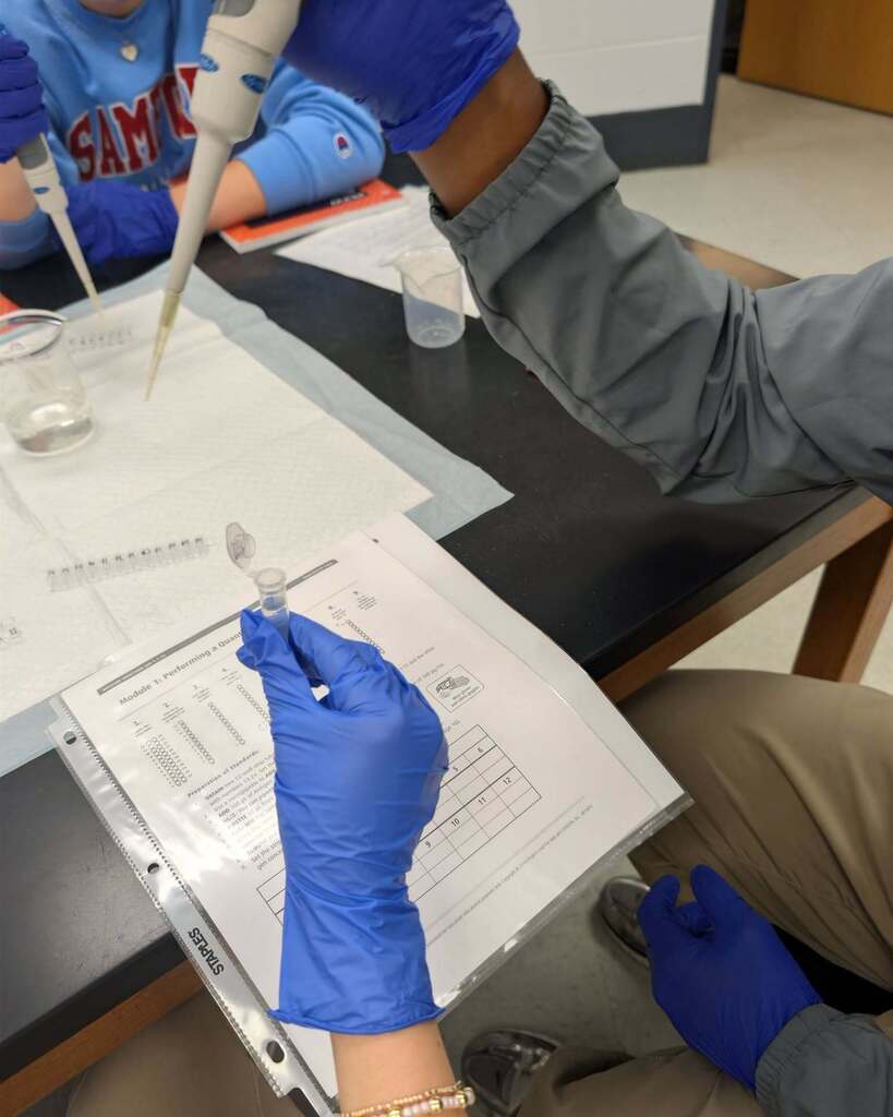 Students investigated a simulated infectious disease outbreak, using contact tracing, bioinformatics, and molecular laboratory techniques to track the spread of the illness, identify the pathogen, and determine the outbreak’s “patient zero.”
