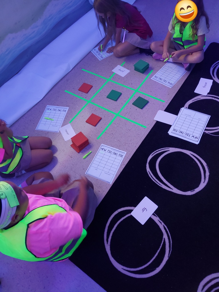 ✨💡 GLOW DAY 2026! 💡✨ Mrs. Manske's 2nd graders were GLOWING with knowledge during their Glow Day Review! 🌟 They turned learning into a neon-filled day of fun while reviewing some of the skills they've been working hard to master! 🩷 Comparing & contrasting story characters 💚 Place value 💛 Vocabulary 💙 Shapes 🧡 Fact fluency From glowing activities to bright smiles, these kiddos proved that learning can be BRIGHT, exciting, and FUN! 🌈✨ They worked hard, played hard, and let their knowledge SHINE! 💡😎 ✨ GLOW DAY 2026 was a blast!