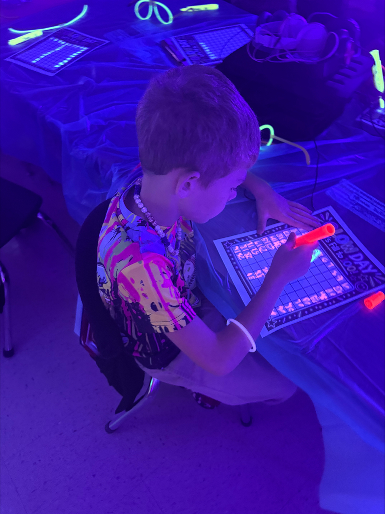 Ms. Weavers 2nd Grade class kicked off homecoming week for neon day and had a glow party! From activities to Cause and Effect, Compare and Contrasts, Words sorts, Write the room, Fact fluency with Tic Tac Toe, Bowling with subtraction 10 facts, and building three digit numbers, these students really made our classroom shine and grow❤️