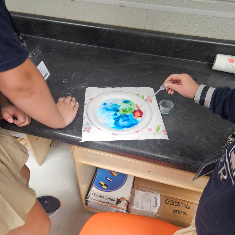 students in the steam lab