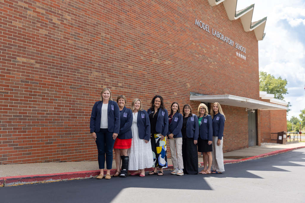 Model Lab Faculty Laureate distinction