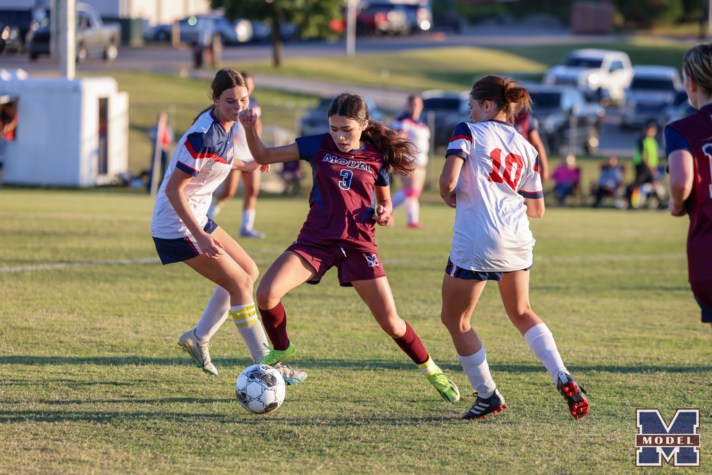 varsity girls soccer