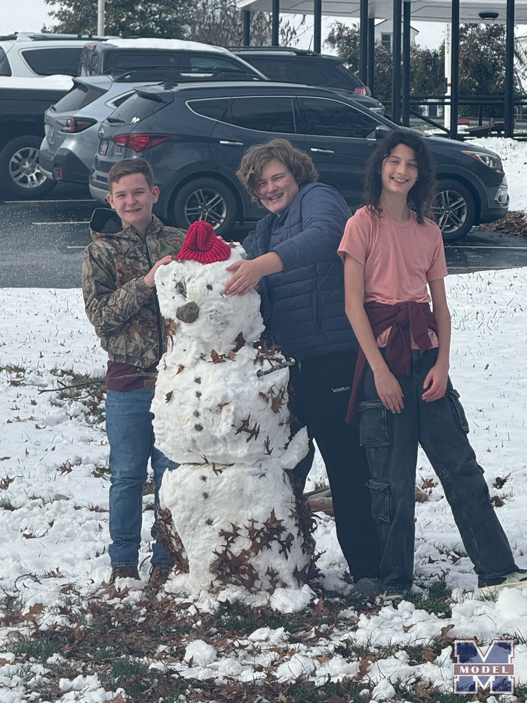 HolidaySpiritWeek_social-21