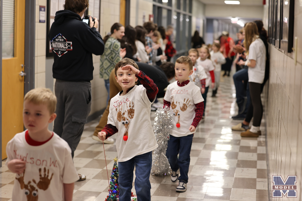 Kindergarten Holiday Traditions Parade